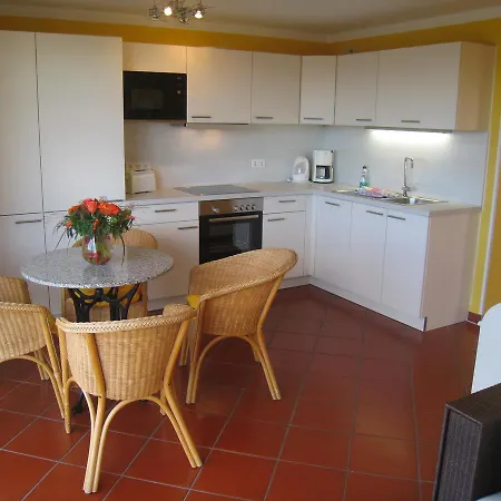 Appartmenthaeuser Sommerwind Apartamento Binz